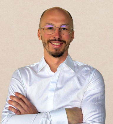 Pracownicy domy szkieletowe (2)